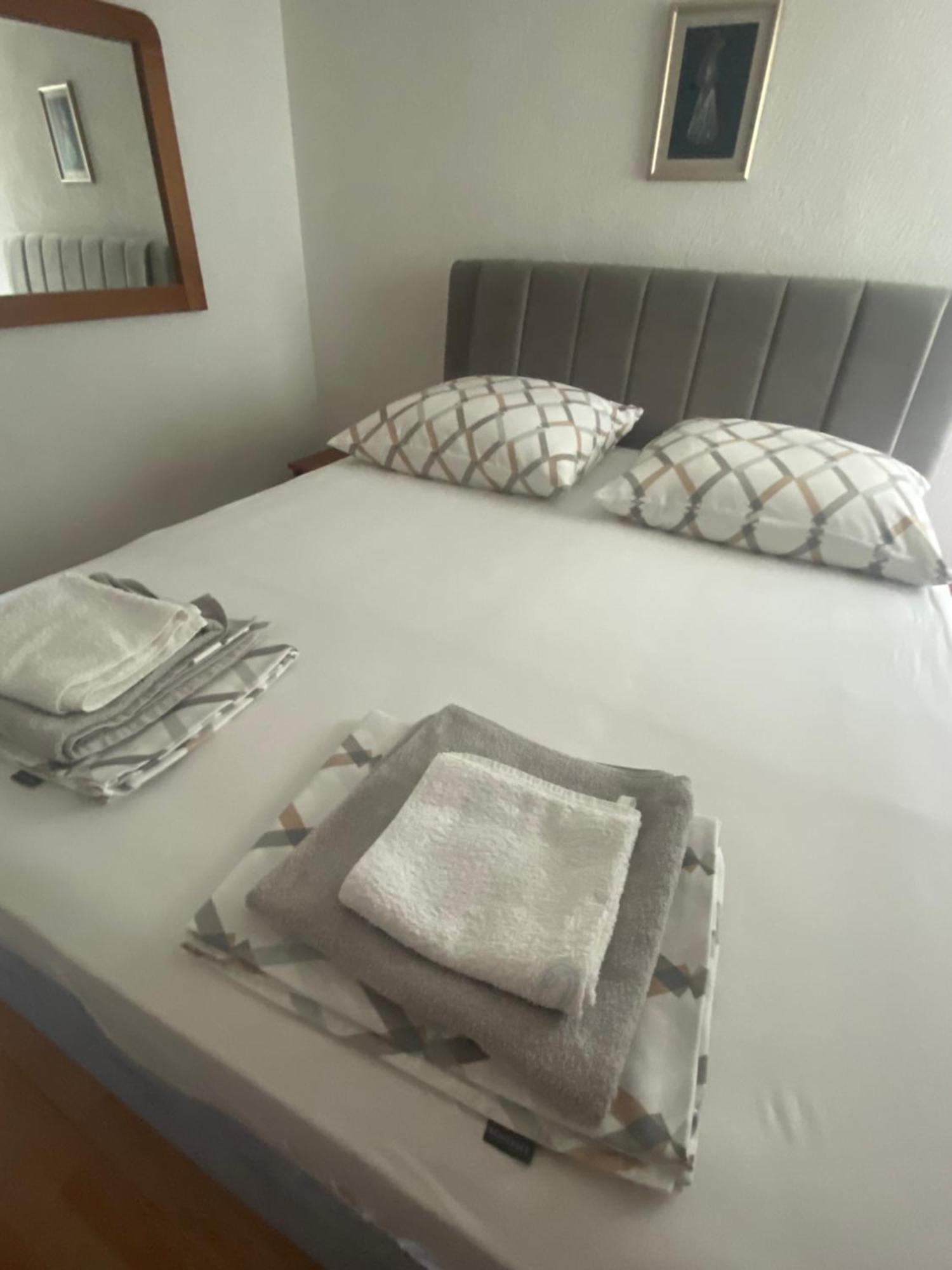 Apartments Simic Trogir Extérieur photo